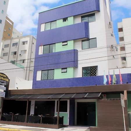 Hotel Pousada Valintur Balneário Camboriú Екстериор снимка
