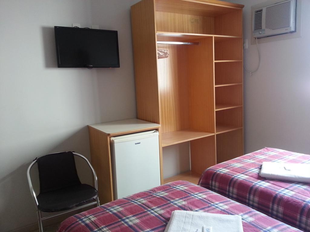 Hotel Pousada Valintur Balneário Camboriú Стая снимка